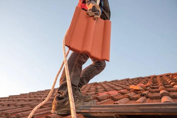 Tips for Maintaining Your New Roof After Replacement in Baton Rouge