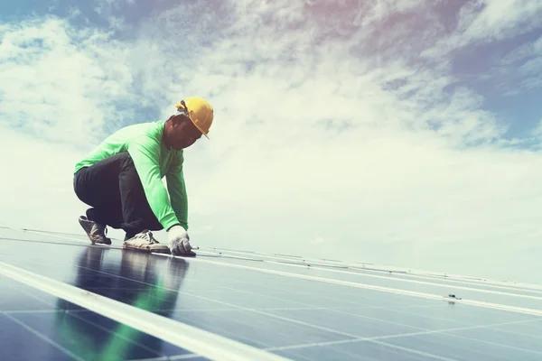 Affordable Roofing Contractor in Daleville for Any Project