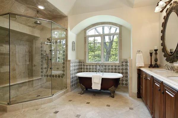 Innovative Bathroom Designs for St. Louis Homes